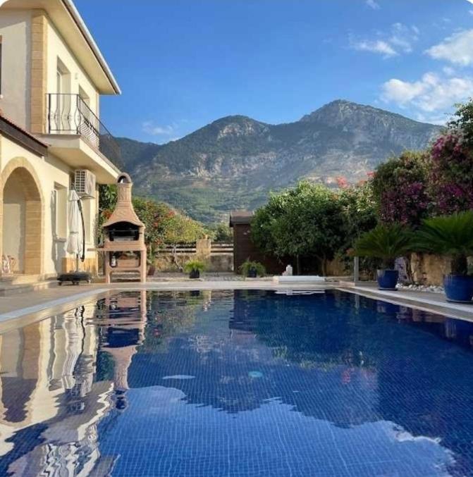 Casa Santos Kyrenia Villa Kyrenia  Bagian luar foto